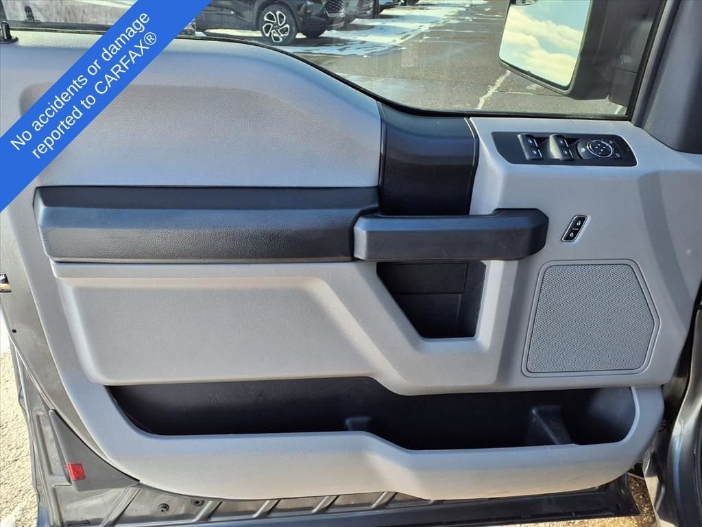 Thumbnail: 2016 Ford F-150 - 16