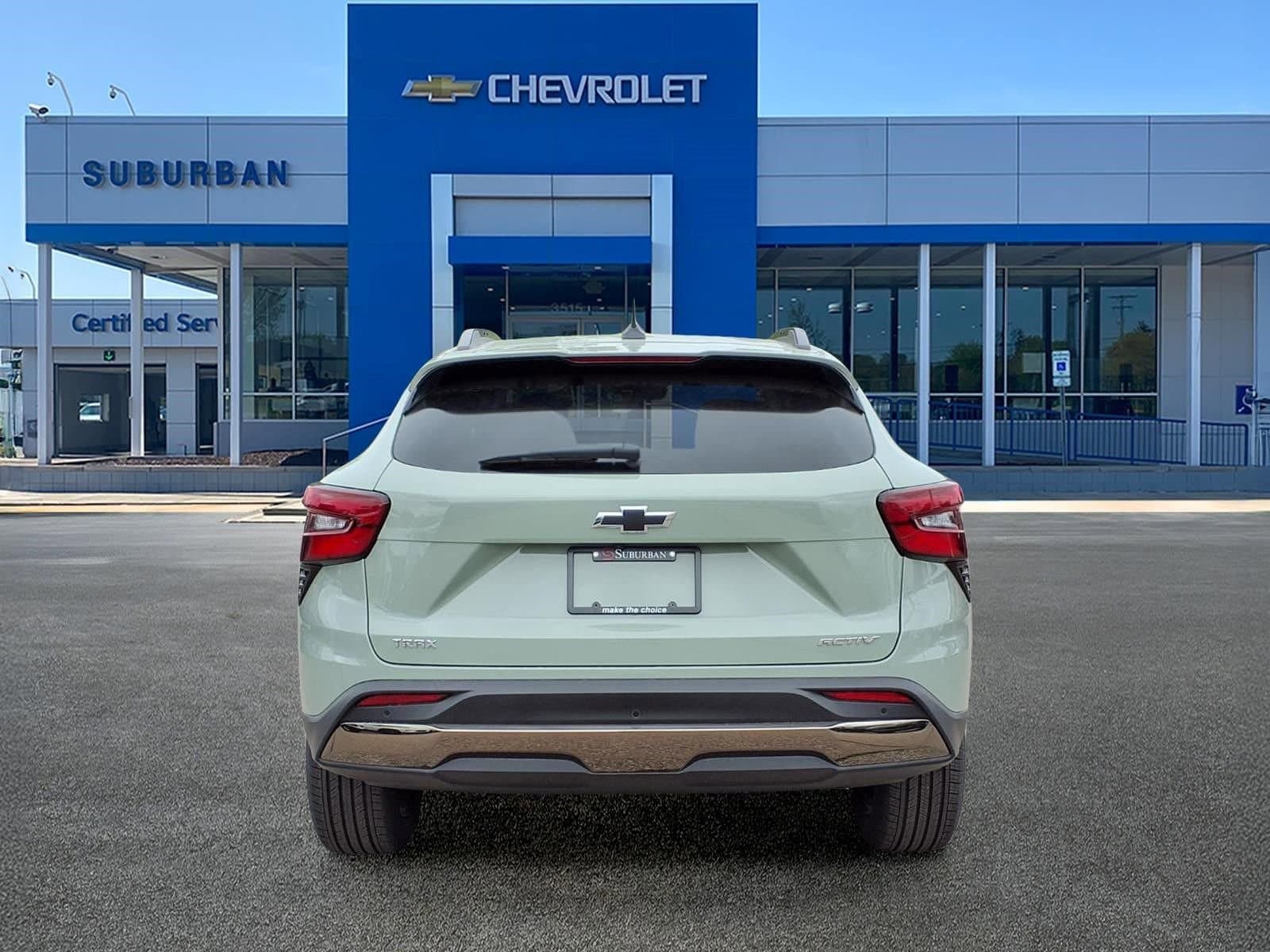 Thumbnail: 2026 Chevrolet Trax - 5
