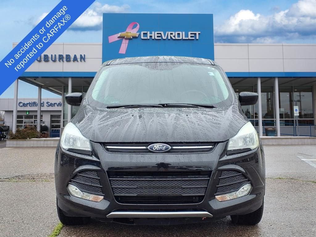 Used 2016 Ford Escape SE with VIN 1FMCU0G7XGUB05910 for sale in Ann Arbor, MI