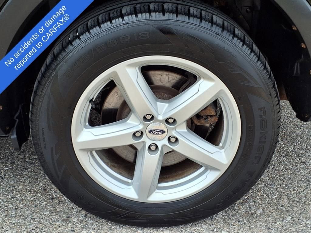 2016 Ford Explorer XLT 10