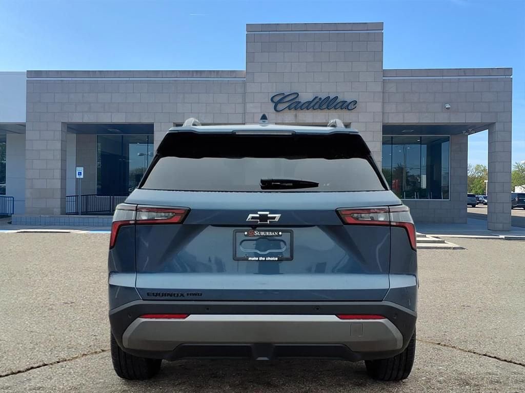 Thumbnail: 2026 Chevrolet Equinox - 5