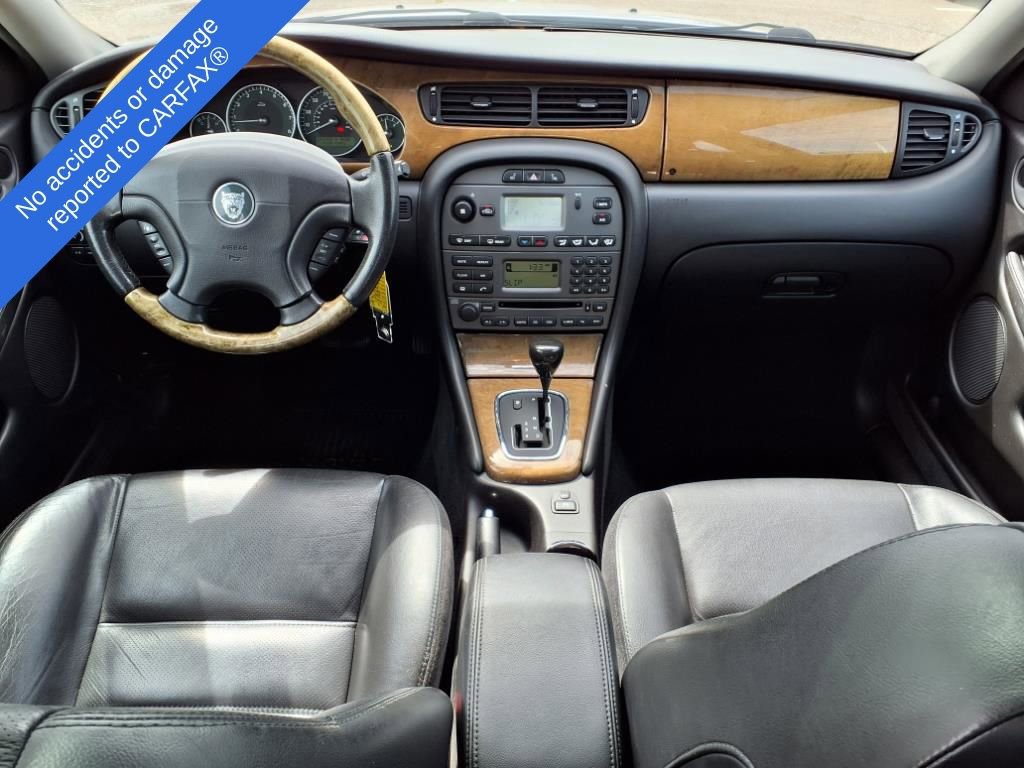 Thumbnail: 2003 Jaguar X-Type - 12