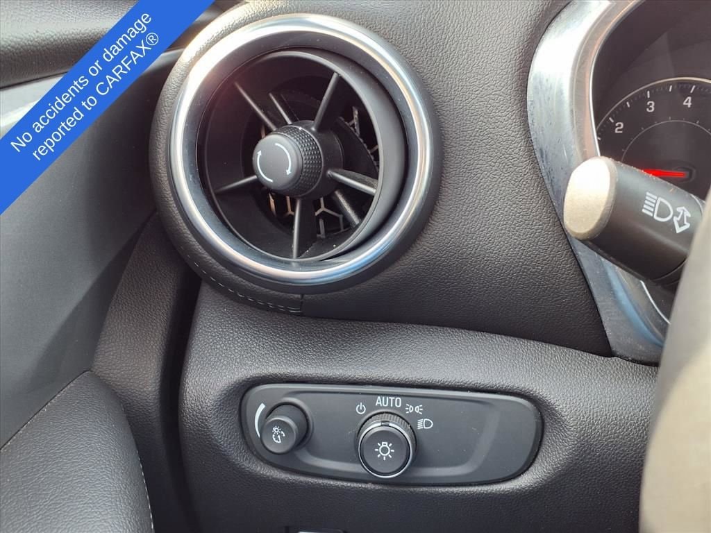 Thumbnail: 2020 Chevrolet Blazer - 26