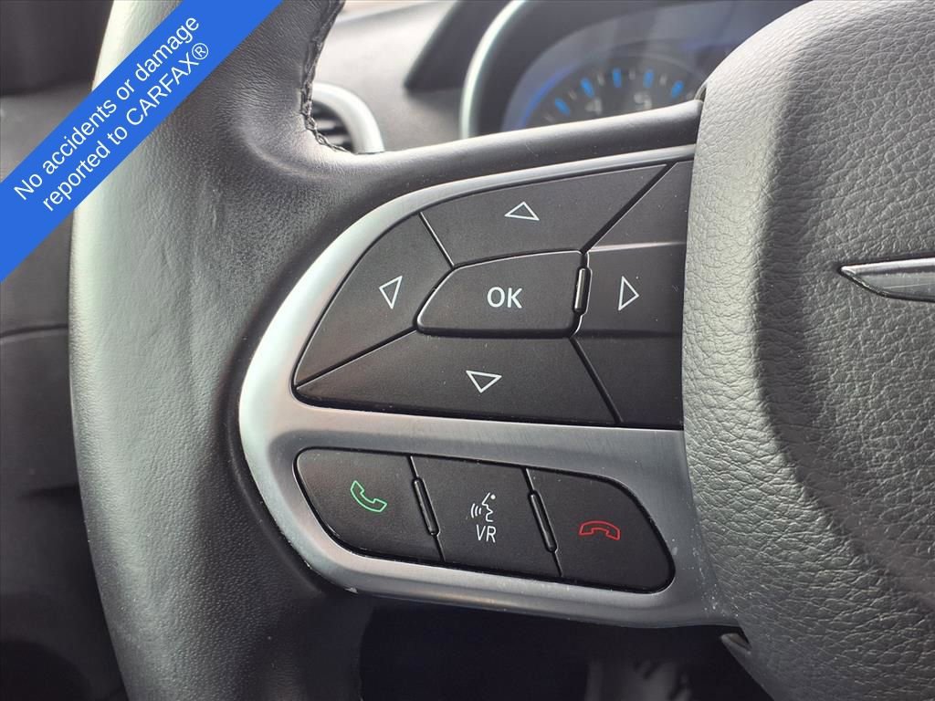 Thumbnail: 2017 Chrysler 300 - 25