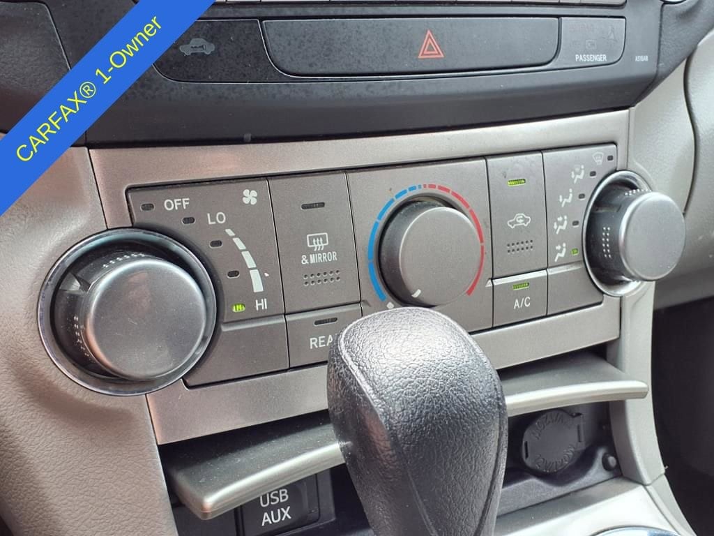 Thumbnail: 2012 Toyota Highlander - 26