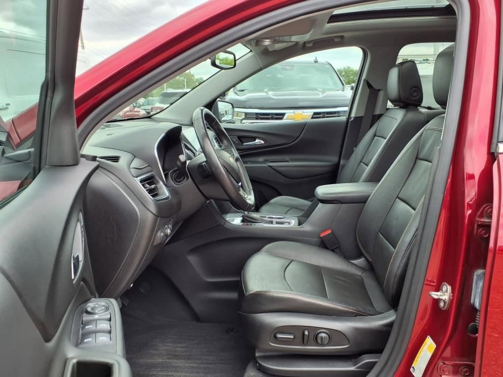 Thumbnail: 2020 Chevrolet Equinox - 17