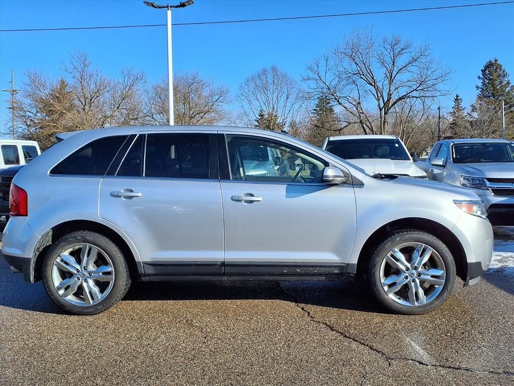 Thumbnail: 2013 Ford Edge - 4