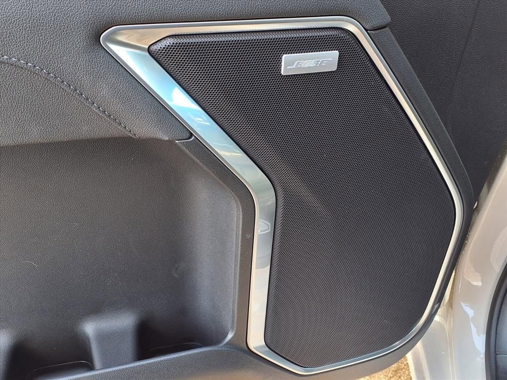 Thumbnail: 2026 Chevrolet Silverado 1500 - 15