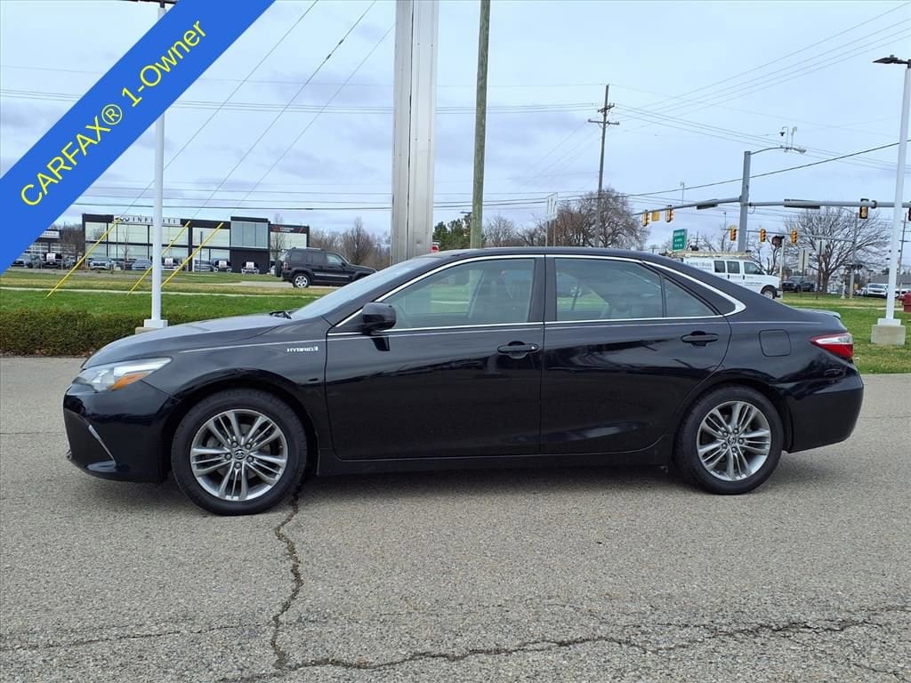 Thumbnail: 2015 Toyota Camry - 9