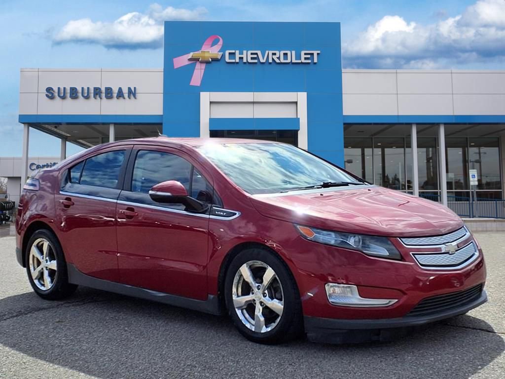 Thumbnail: 2014 Chevrolet Volt - 3