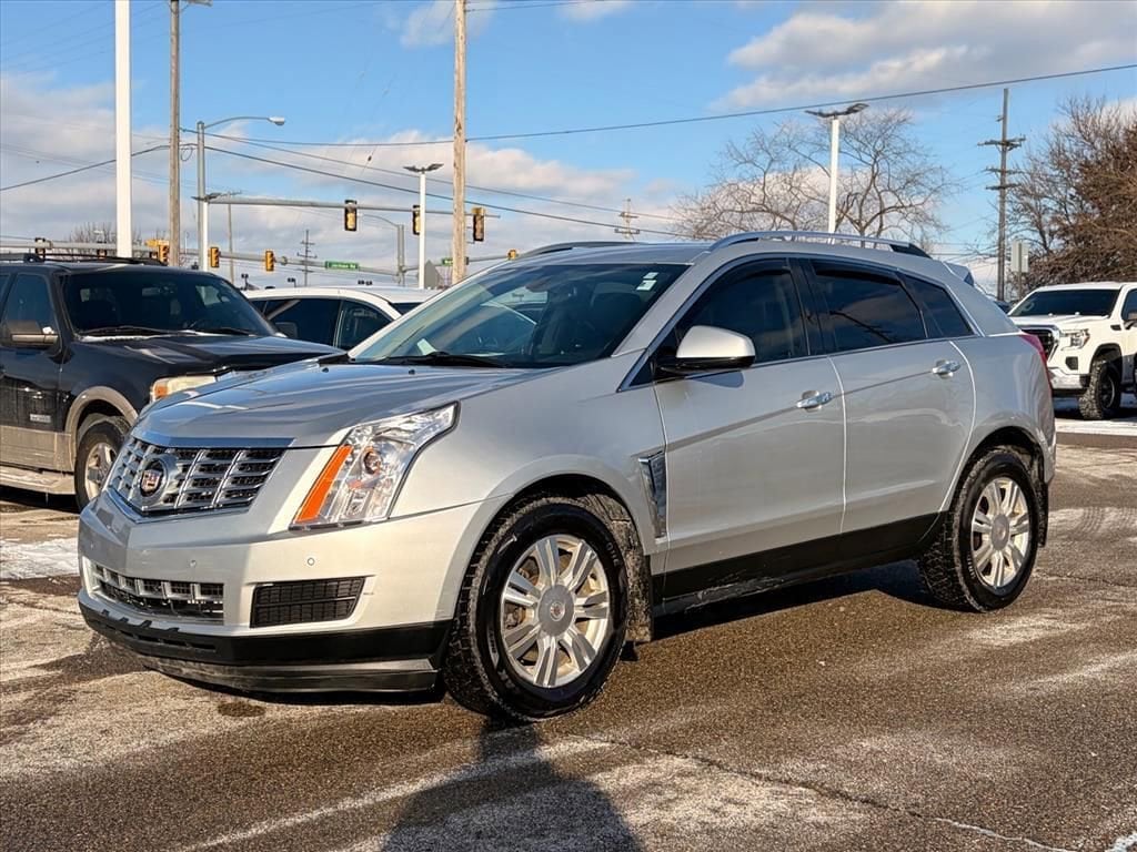 Thumbnail: 2015 Cadillac SRX - 30