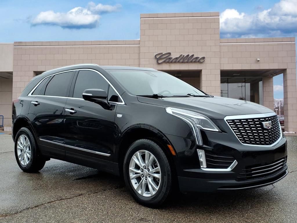 Thumbnail: 2022 Cadillac XT5 - 3