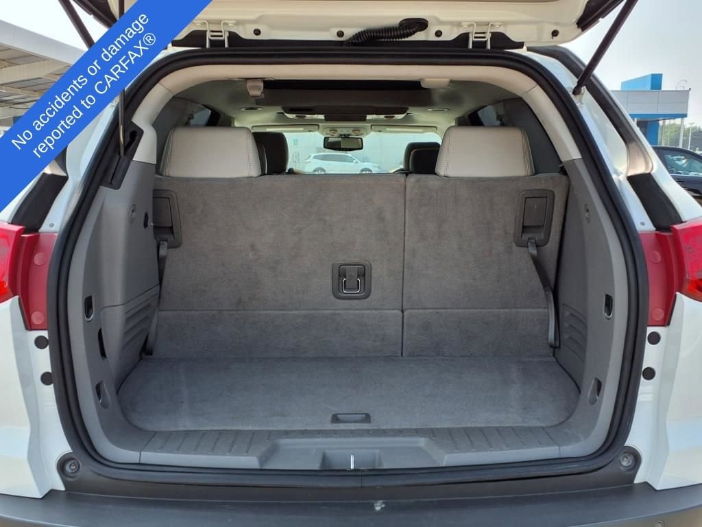 Thumbnail: 2009 Chevrolet Traverse - 12