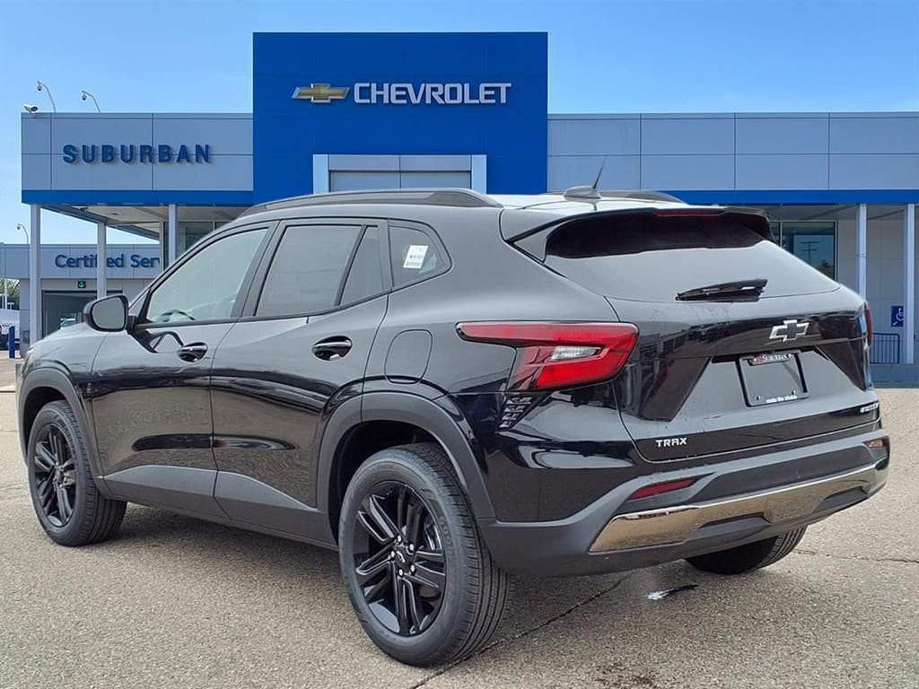 Thumbnail: 2026 Chevrolet Trax - 6