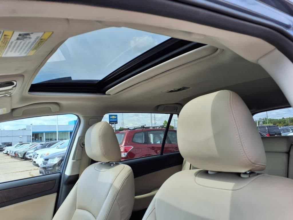 Thumbnail: 2015 Subaru Outback - 19
