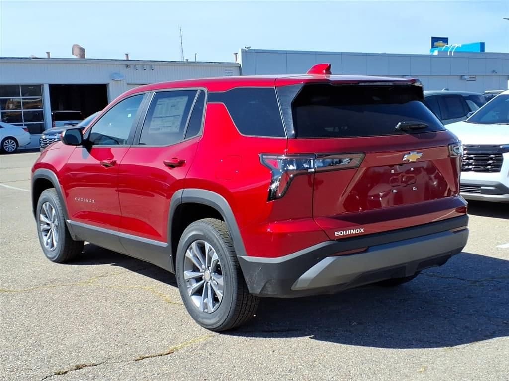 Thumbnail: 2026 Chevrolet Equinox - 6