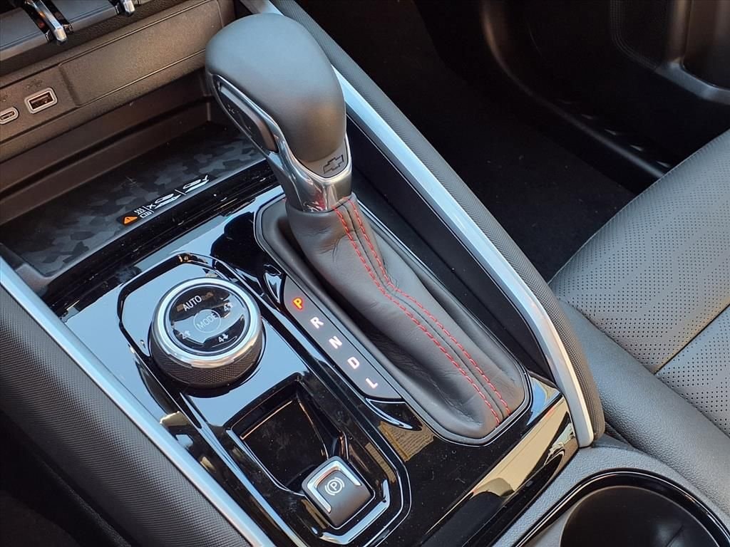 Thumbnail: 2026 Chevrolet Colorado - 18