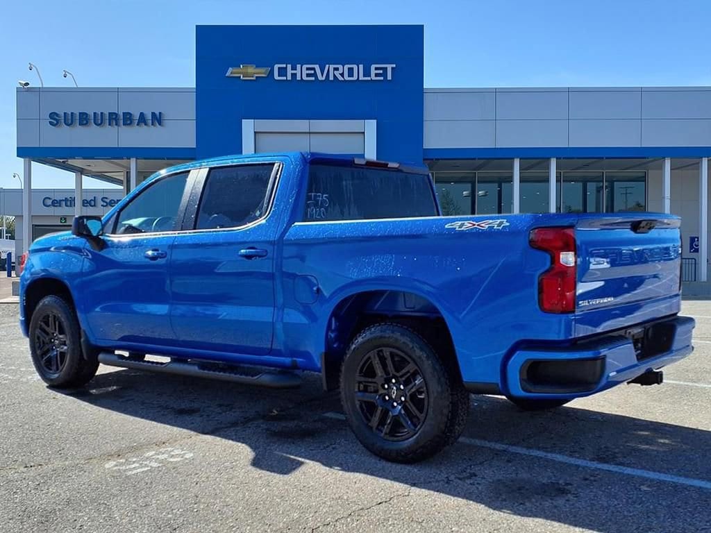 Thumbnail: 2026 Chevrolet Silverado 1500 - 6