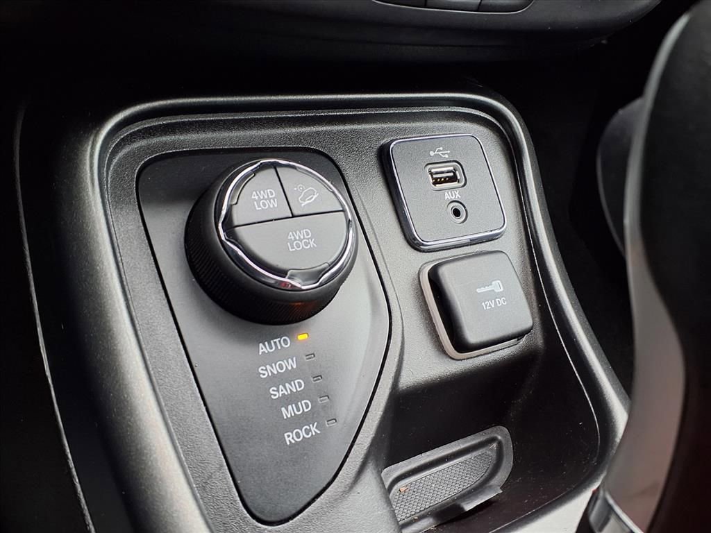 Thumbnail: 2019 Jeep Compass - 26