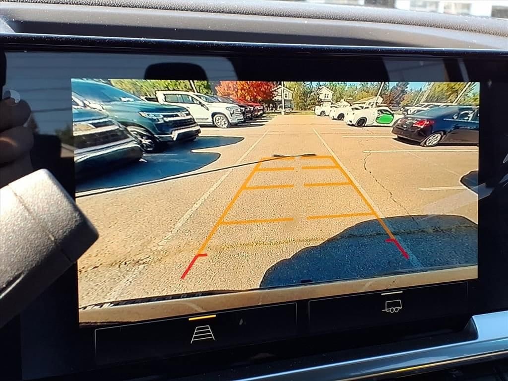 Thumbnail: 2026 Chevrolet Silverado 1500 - 18