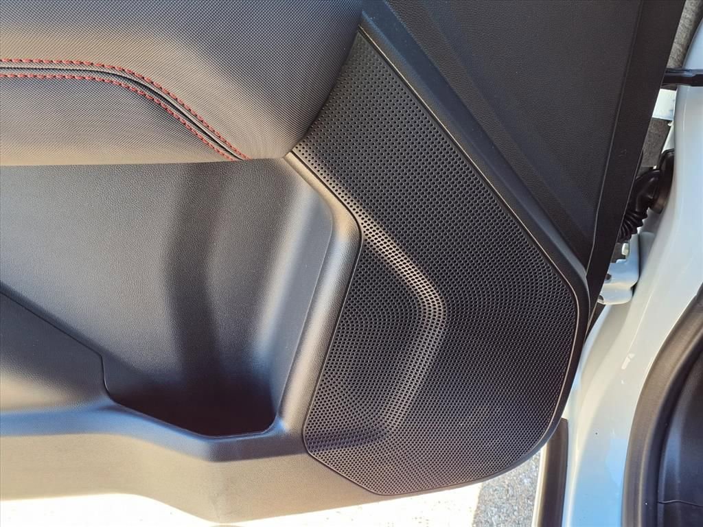 Thumbnail: 2026 Chevrolet Colorado - 14