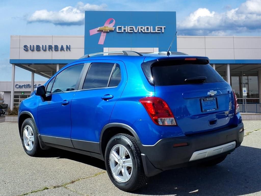 Thumbnail: 2016 Chevrolet Trax - 6