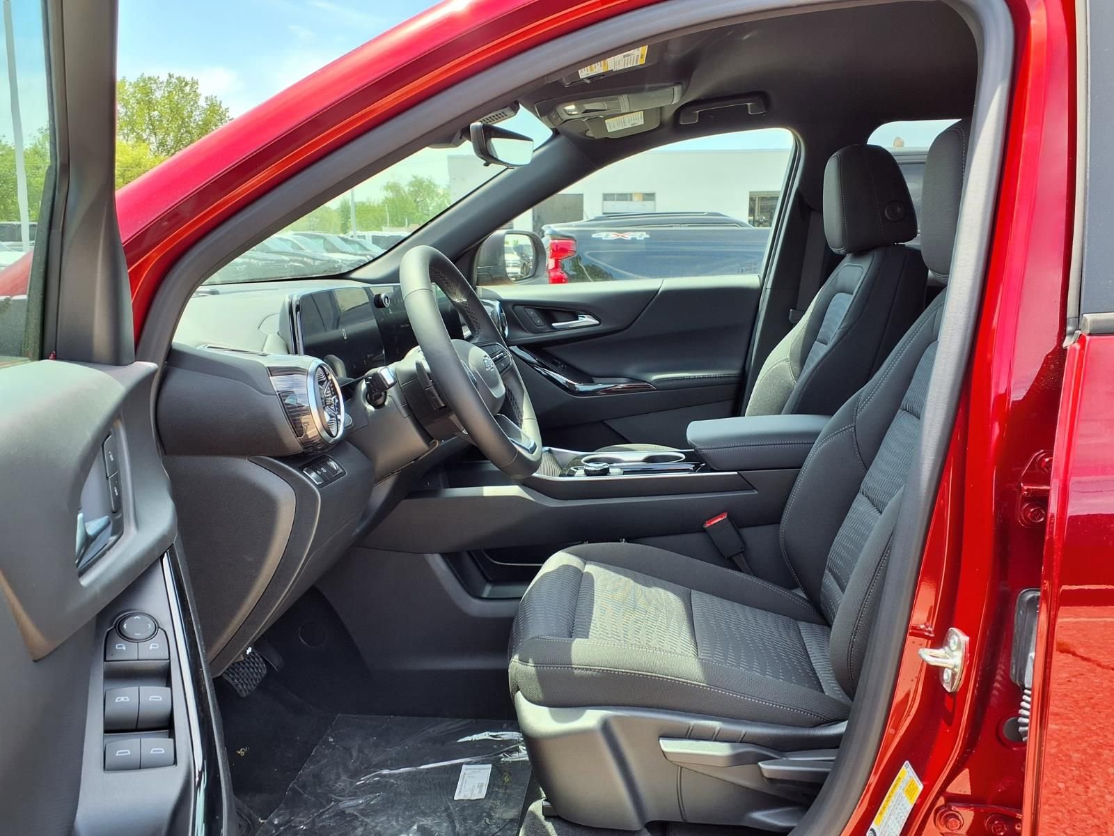 2026 Chevrolet Equinox LT - Photo 13