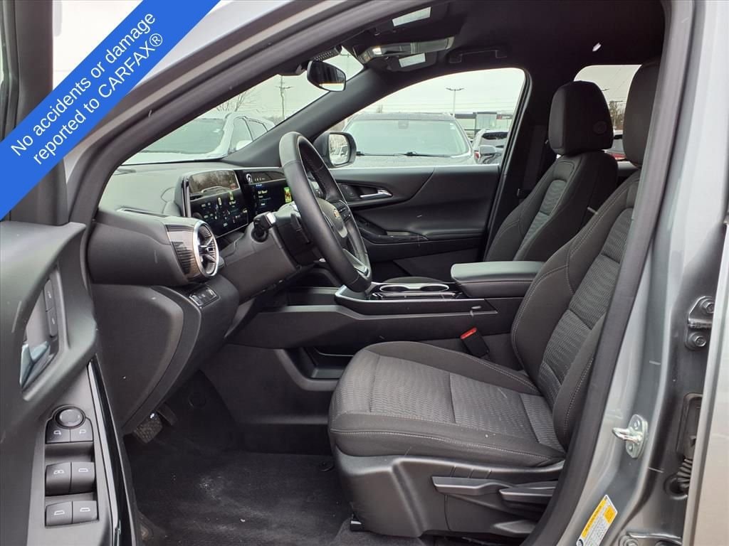 Thumbnail: 2025 Chevrolet Equinox - 18