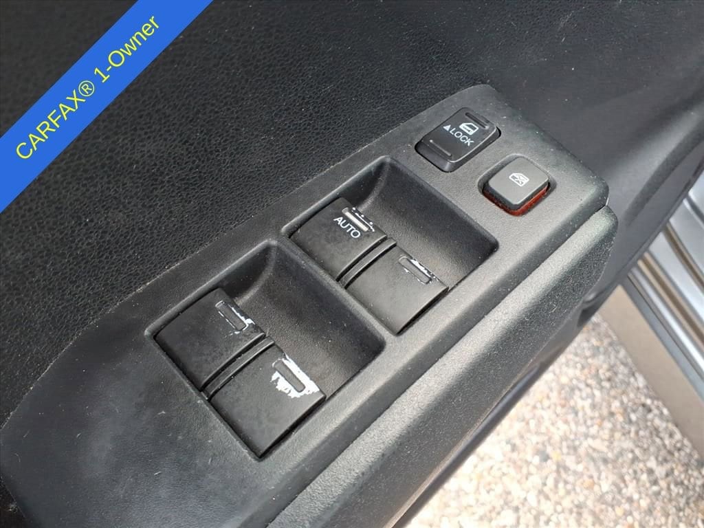 Thumbnail: 2011 Honda Fit - 14