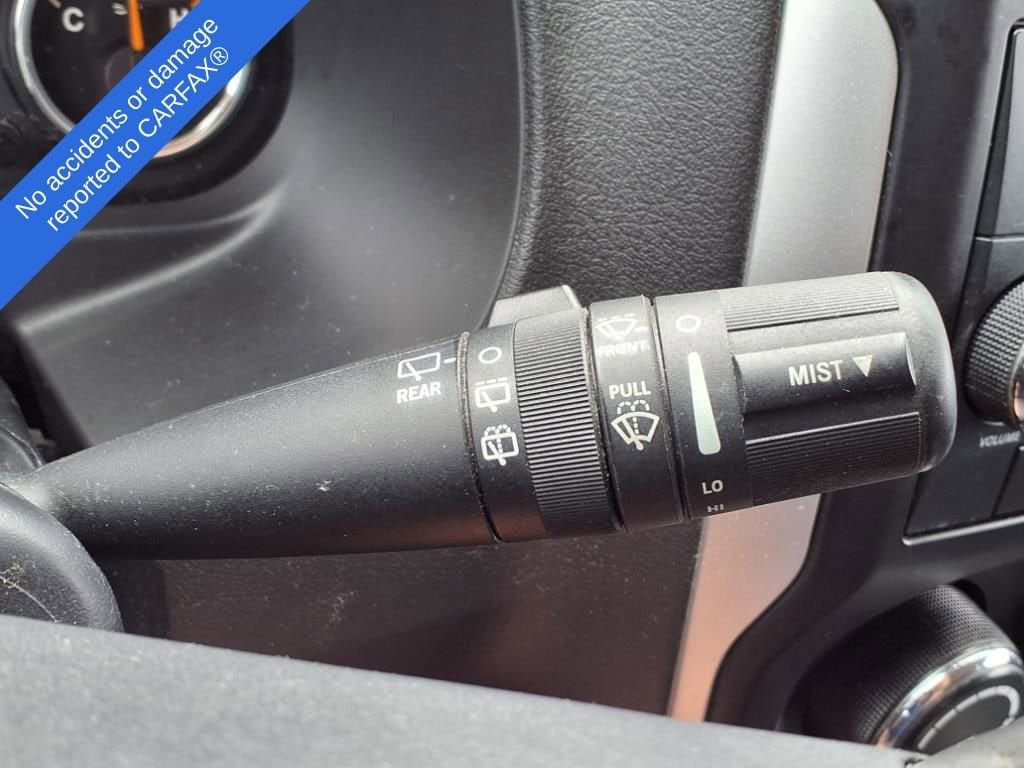 Thumbnail: 2015 Jeep Compass - 21