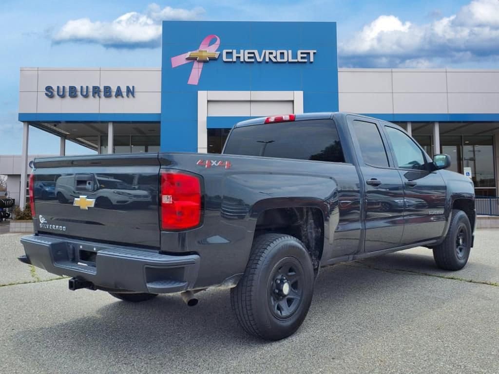 Thumbnail: 2018 Chevrolet Silverado 1500 - 5