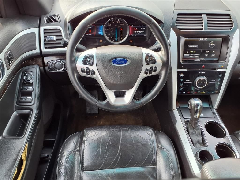 Thumbnail: 2014 Ford Explorer - 13