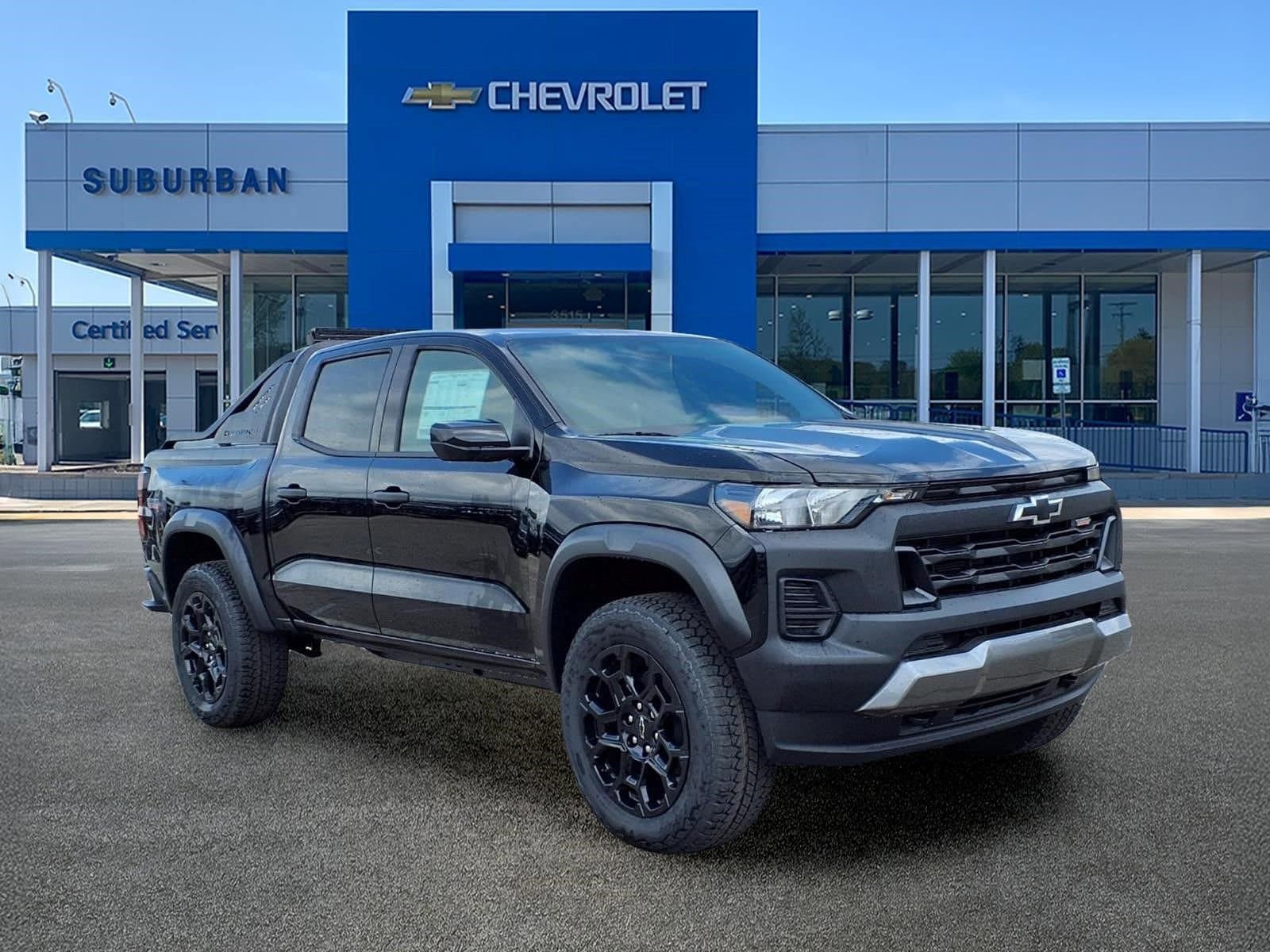 Thumbnail: 2026 Chevrolet Colorado - 3