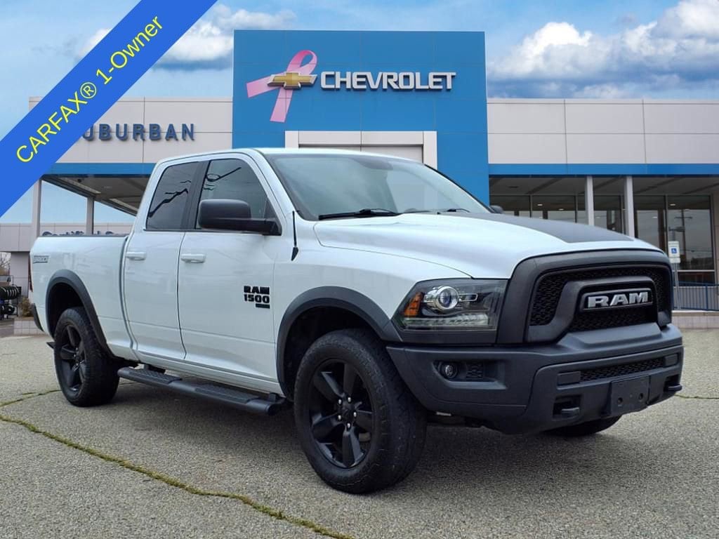 Thumbnail: 2019 RAM 1500 Classic - 3