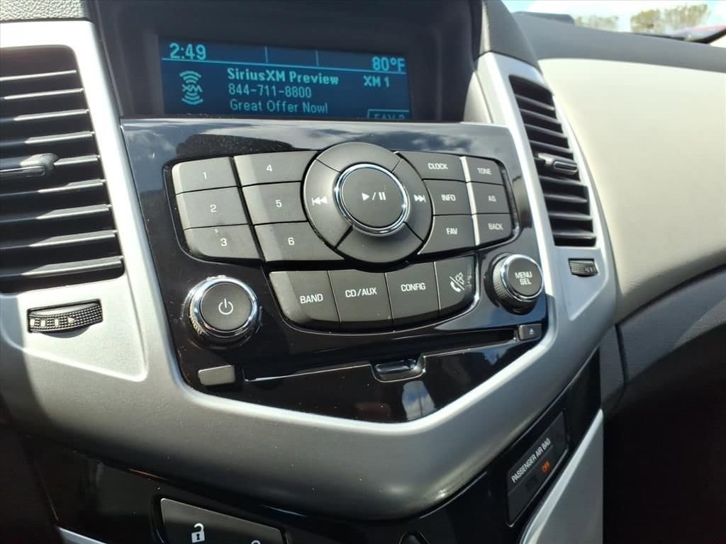 Thumbnail: 2013 Chevrolet Cruze - 18
