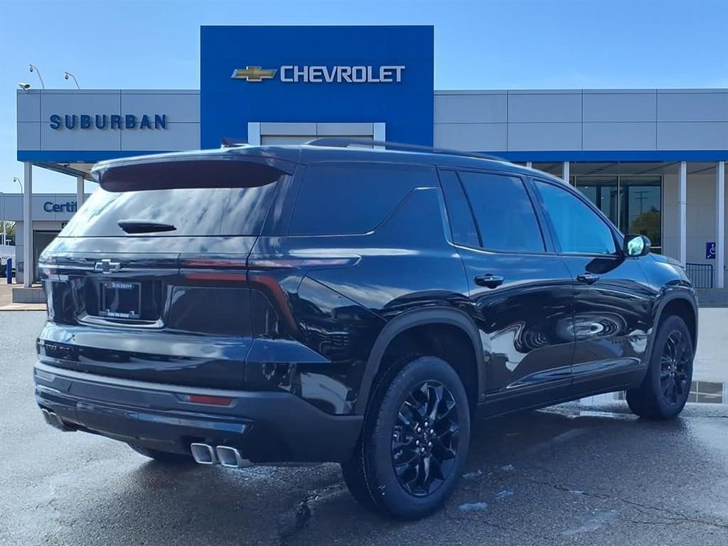 Thumbnail: 2026 Chevrolet Traverse - 4