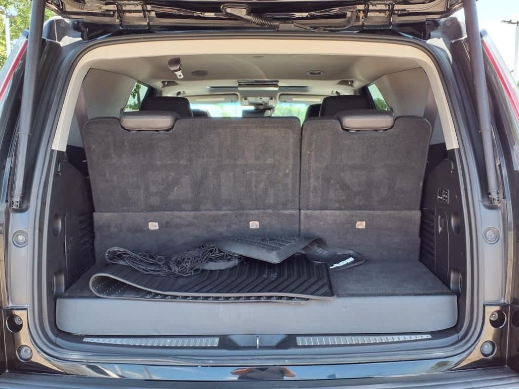Thumbnail: 2016 Cadillac Escalade - 10