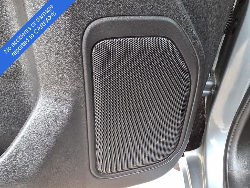 Thumbnail: 2020 Chevrolet Silverado 1500 - 16