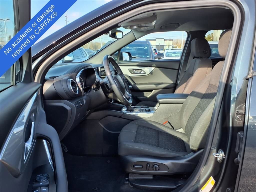 Thumbnail: 2019 Chevrolet Blazer - 17