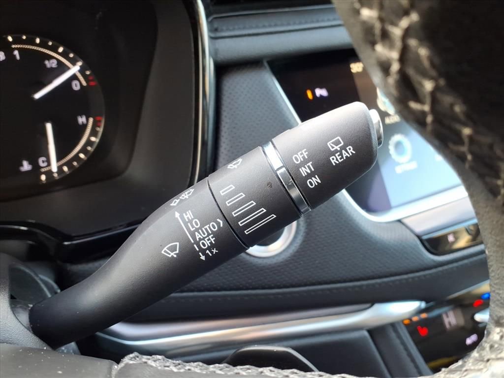 Thumbnail: 2019 Cadillac XT5 - 20