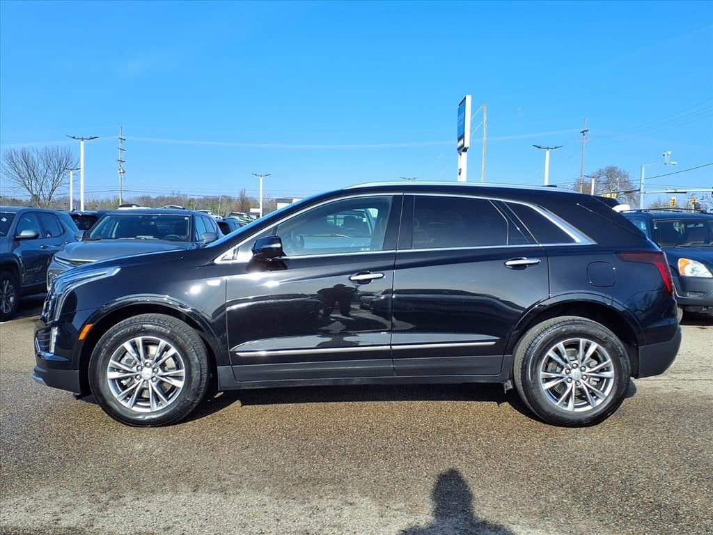 Thumbnail: 2023 Cadillac XT5 - 7