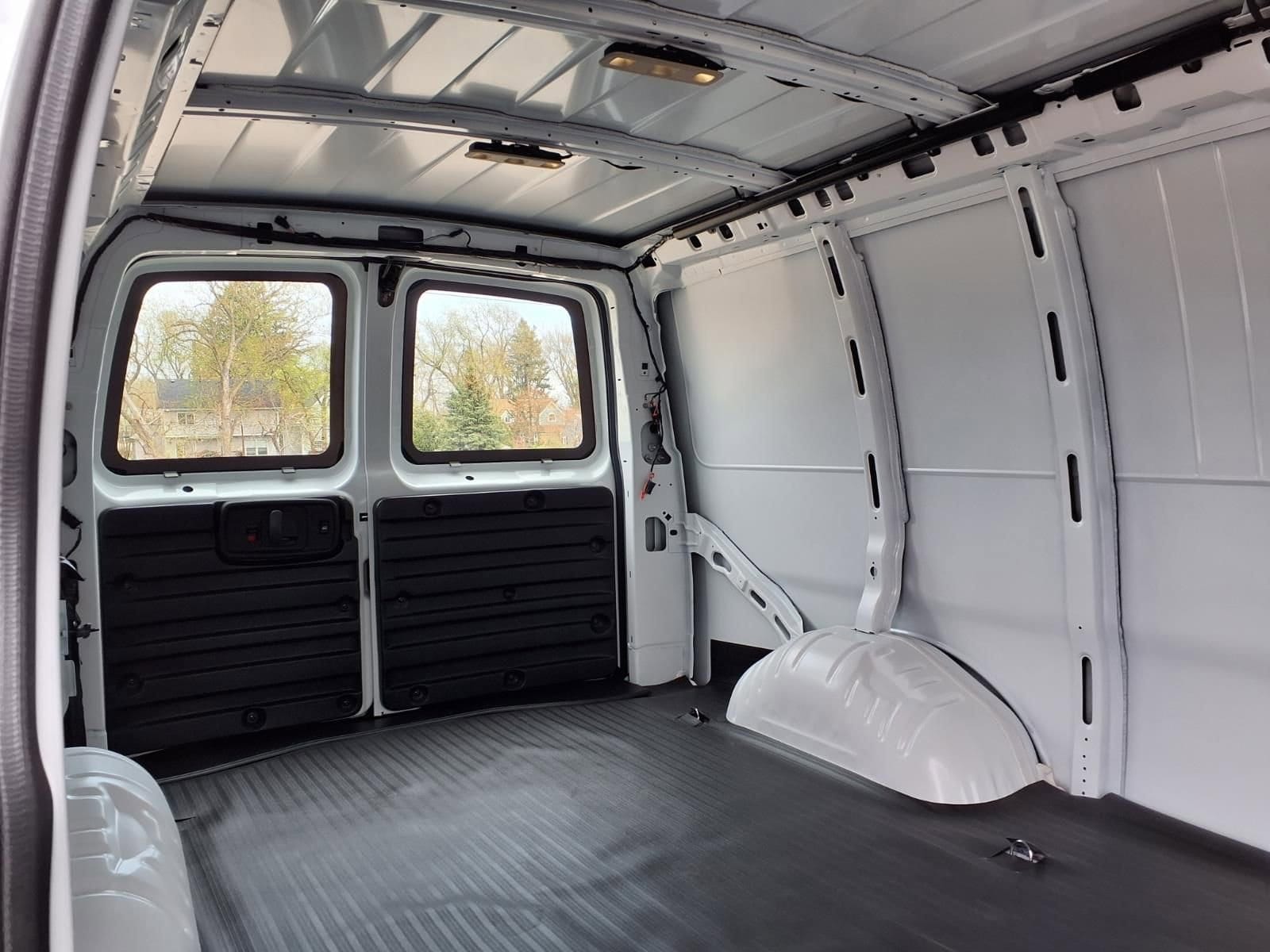 Thumbnail: 2026 Chevrolet Express - 10