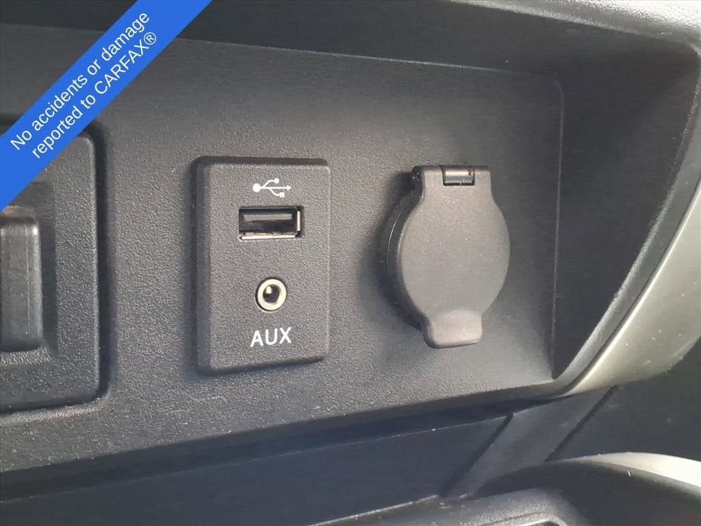 Thumbnail: 2018 Nissan Titan - 28