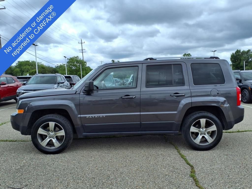 Thumbnail: 2017 Jeep Patriot - 9