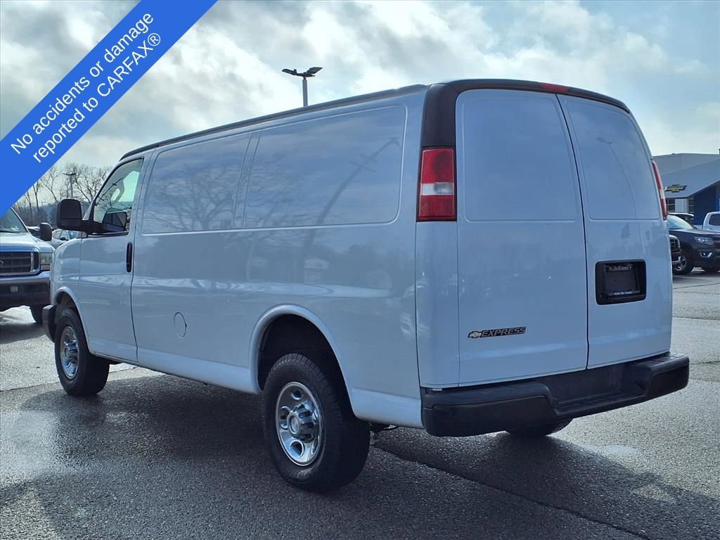 Thumbnail: 2018 Chevrolet Express - 8