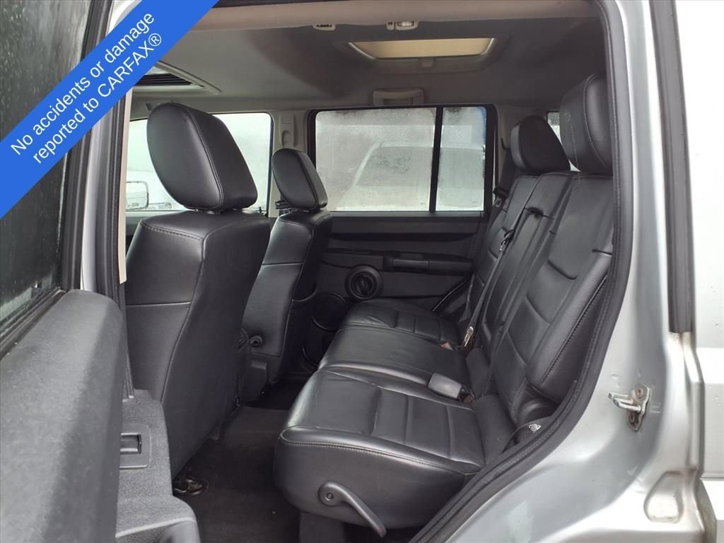 Thumbnail: 2008 Jeep Commander - 10