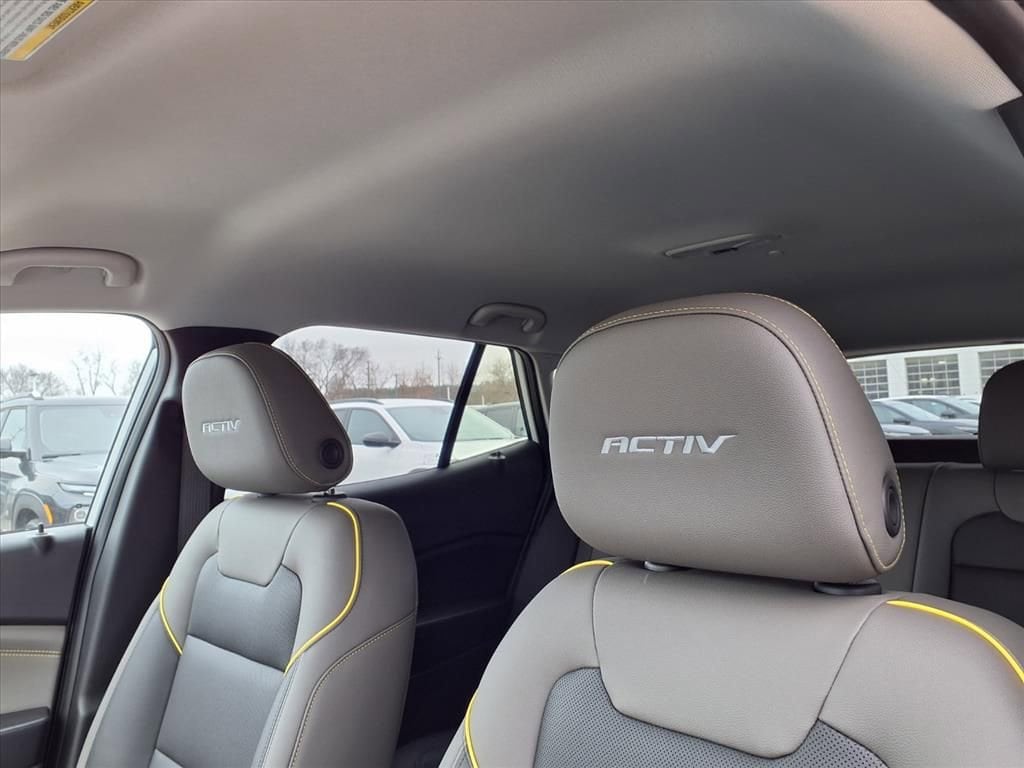 Thumbnail: 2026 Chevrolet Trax - 14