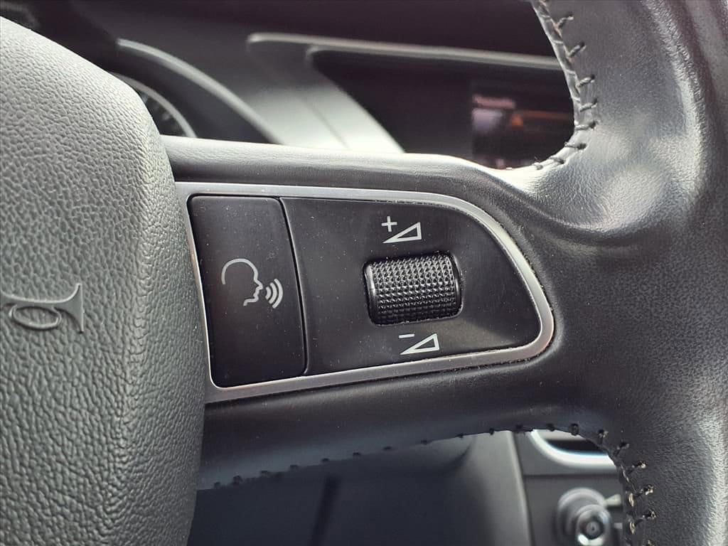 Thumbnail: 2012 Audi A4 - 26