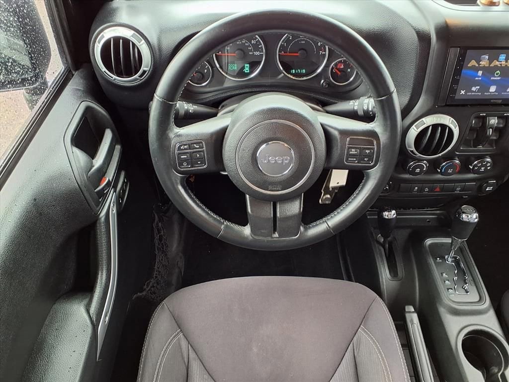 Thumbnail: 2013 Jeep Wrangler - 13