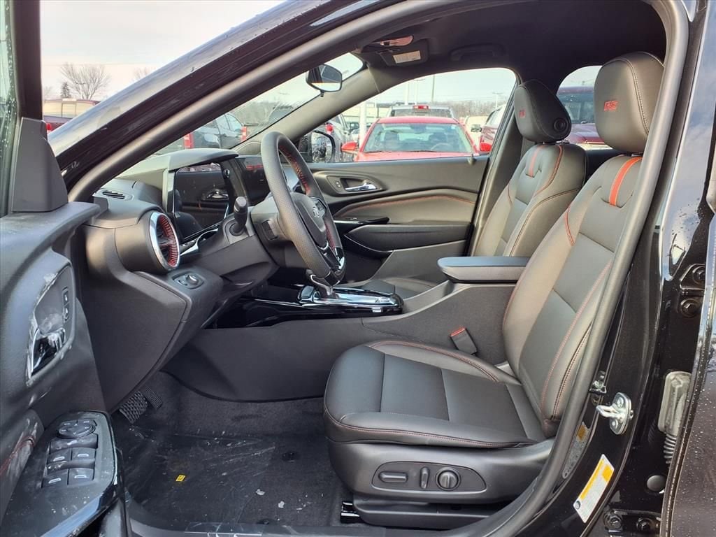 Thumbnail: 2026 Chevrolet Trax - 13